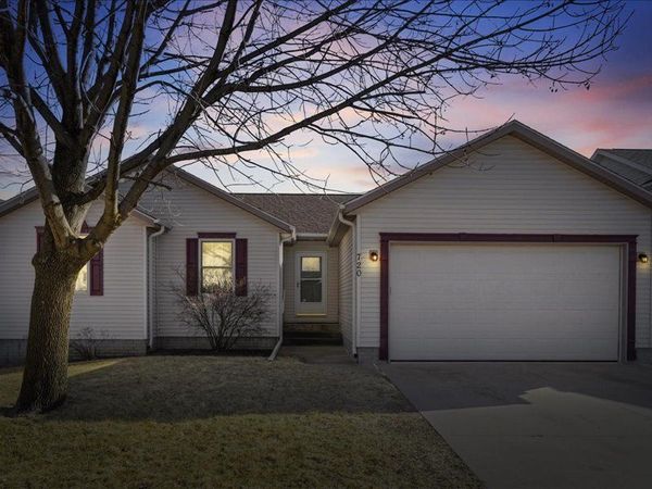 720 Cypress Drive, Colona, IL 61241