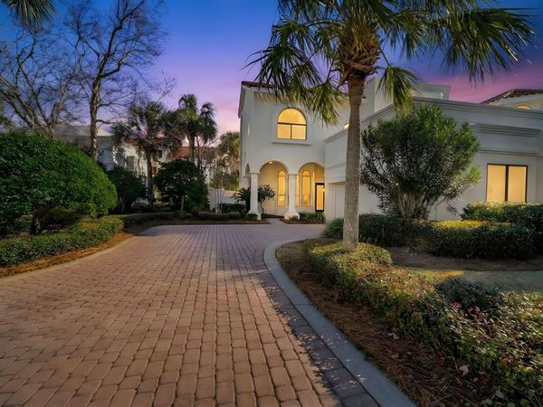 8060 Fountains Lane, Miramar Beach, FL 32550