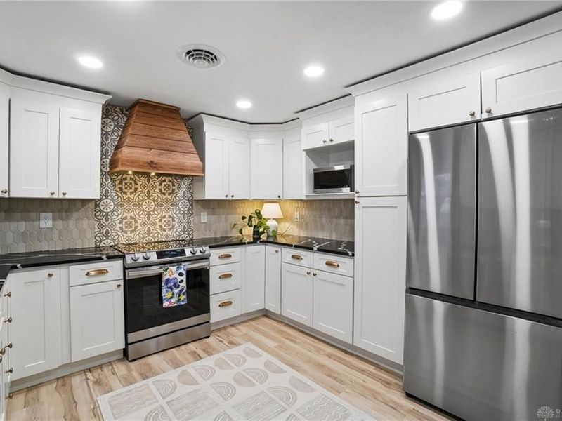 65 Dale Ridge Drive, Centerville, OH 45458 Photo 12