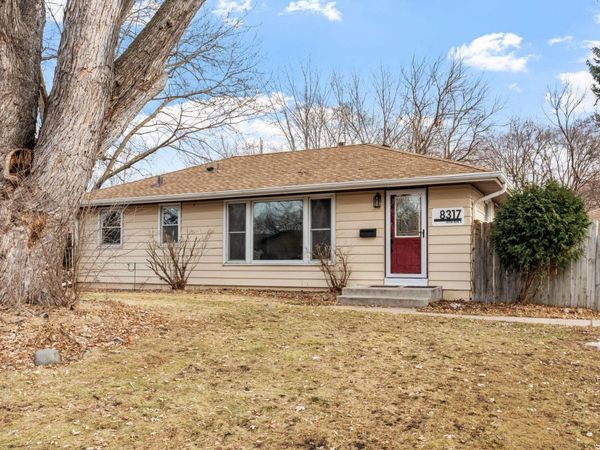 8317 15th Avenue S, Bloomington, MN 55425
