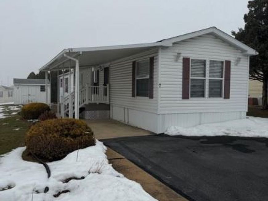 7 Country Acres Gold Park, Myerstown, PA 17067 Main Photo