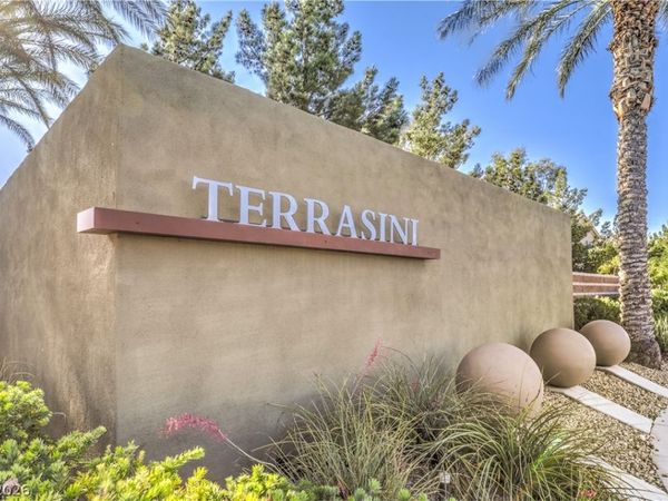 6690 Flaminian Lane, Unit 103, North Las Vegas, NV 89084
