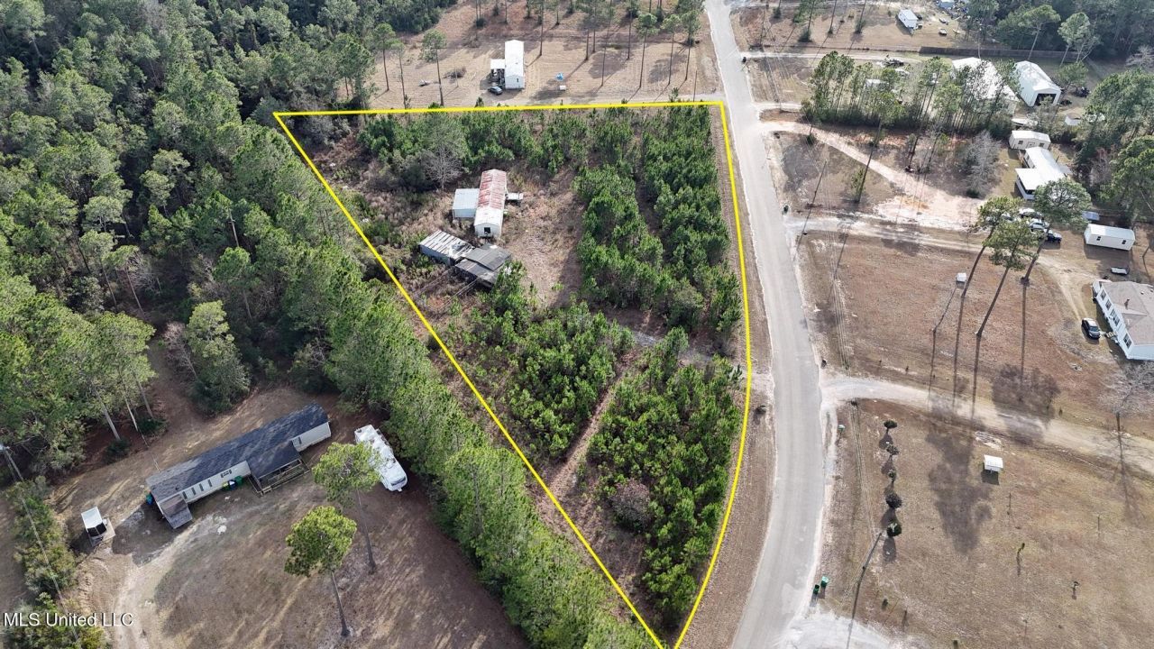 10205 Blue Ridge Drive, Vancleave, MS 39565 Main Photo