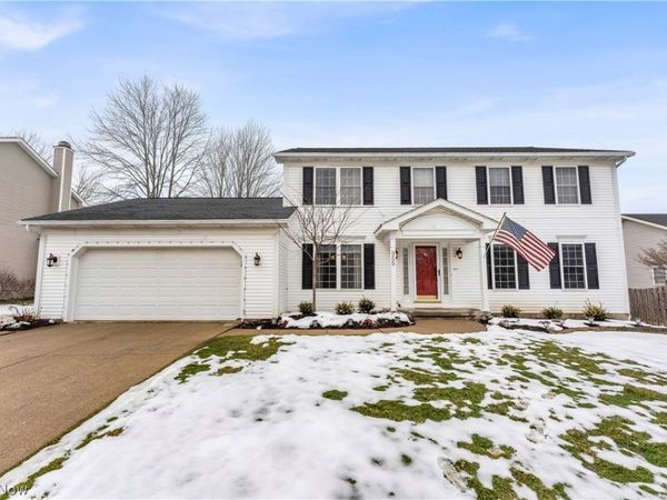 955 Lawrence Street, Medina, OH 44256