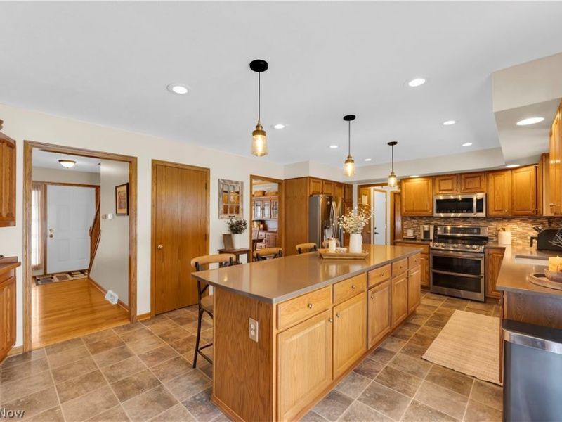 955 Lawrence Street, Medina, OH 44256 Photo 6