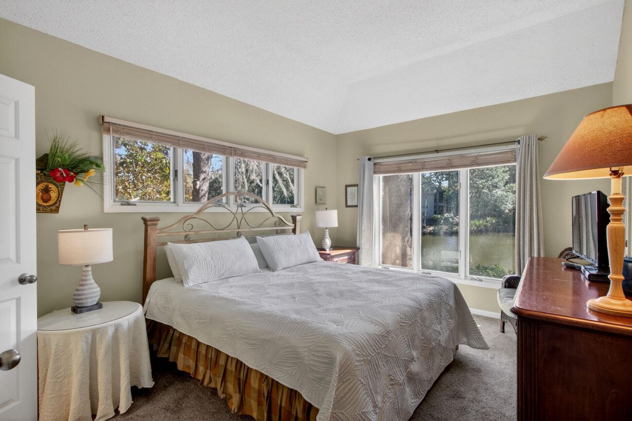 4763 Tennis Club Lane Photo 15