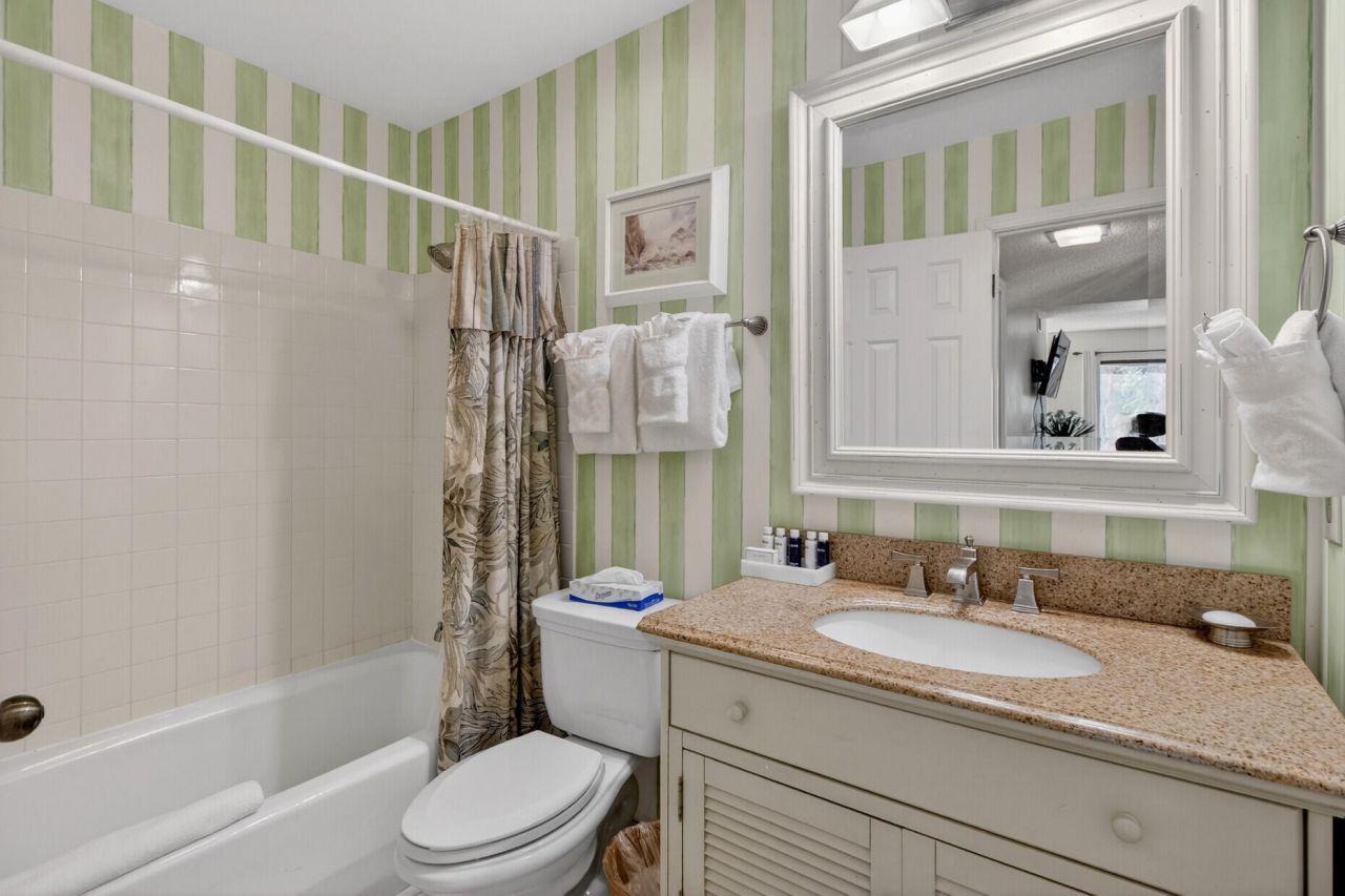 4763 Tennis Club Lane Photo 23