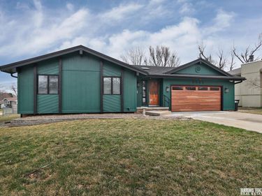 5055 S 161st Circle, Omaha, NE 68135