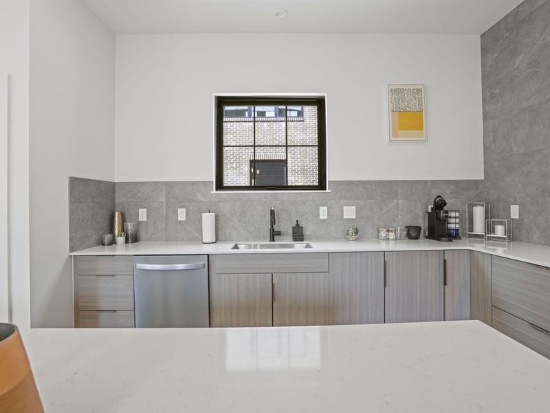 466 South Lane, Unit 466, Columbus, OH 43206 Photo 19