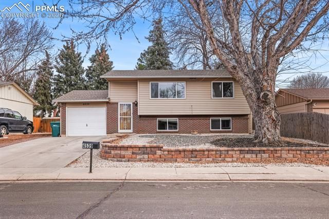 4539 Bella Drive, Colorado Springs, CO 80918 Main Photo