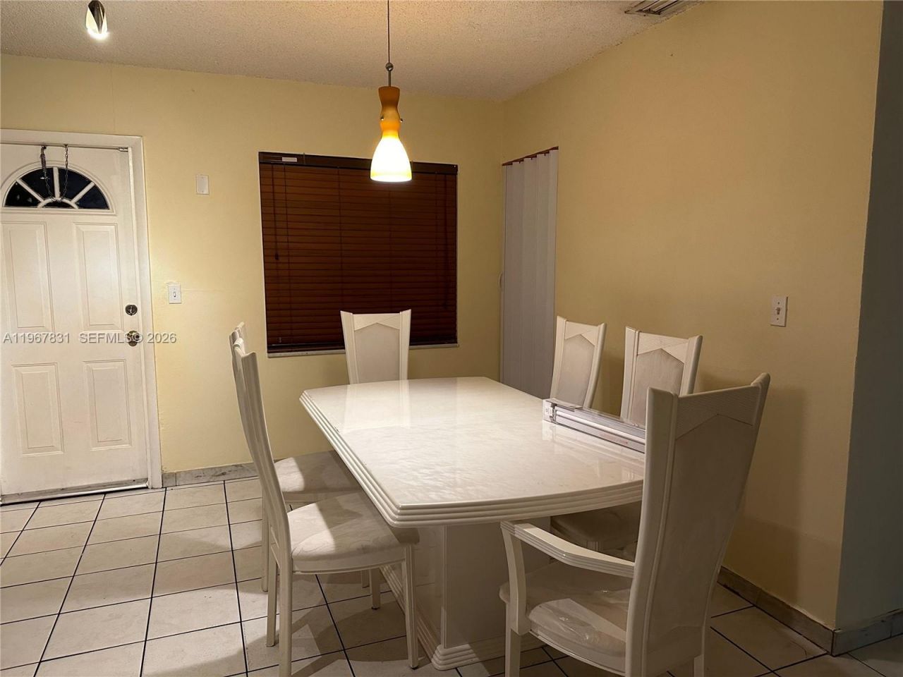 911 NW 22nd Pl, Miami, FL 33125 Photo