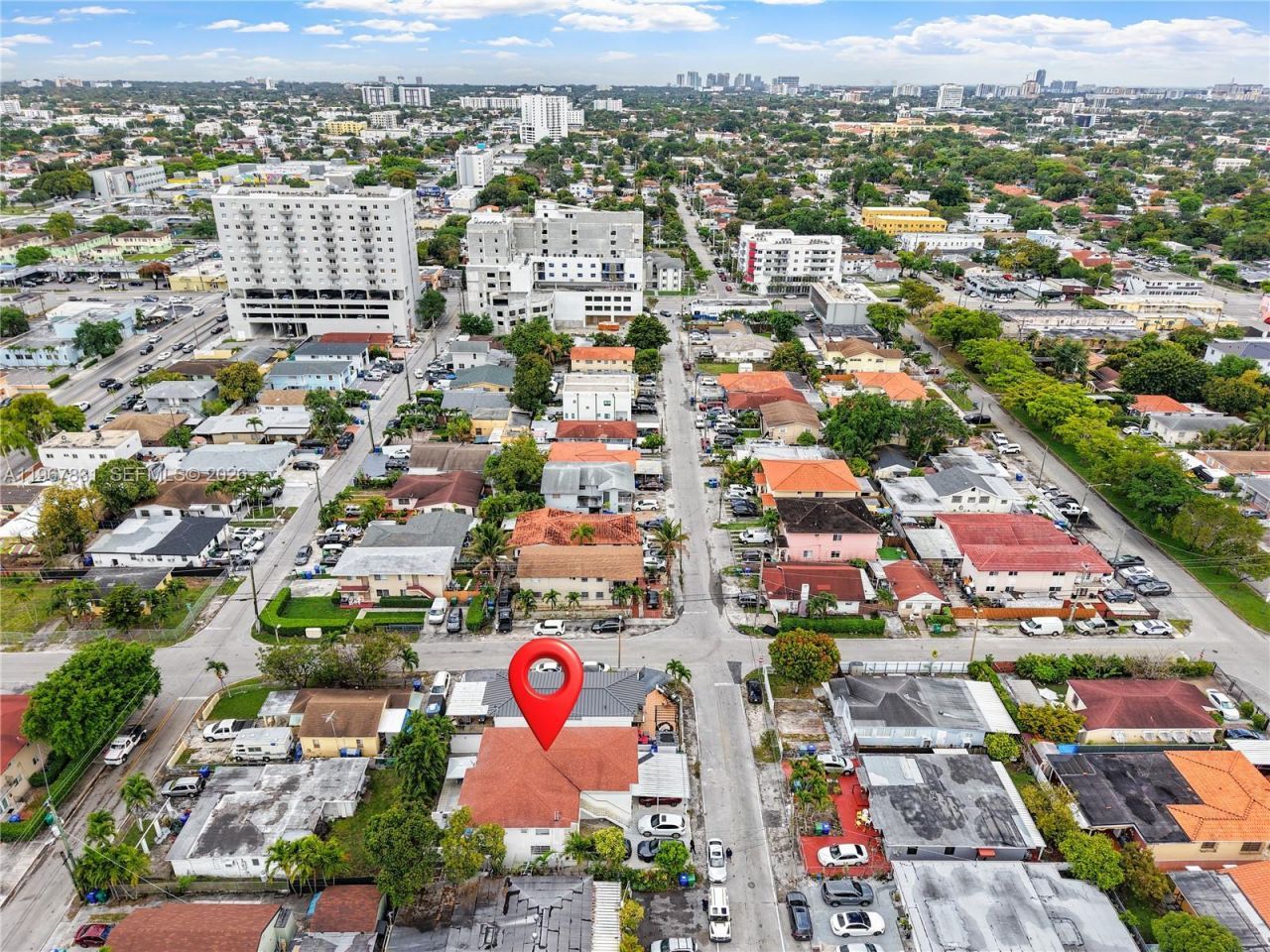 911 NW 22nd Pl, Miami, FL 33125 Photo