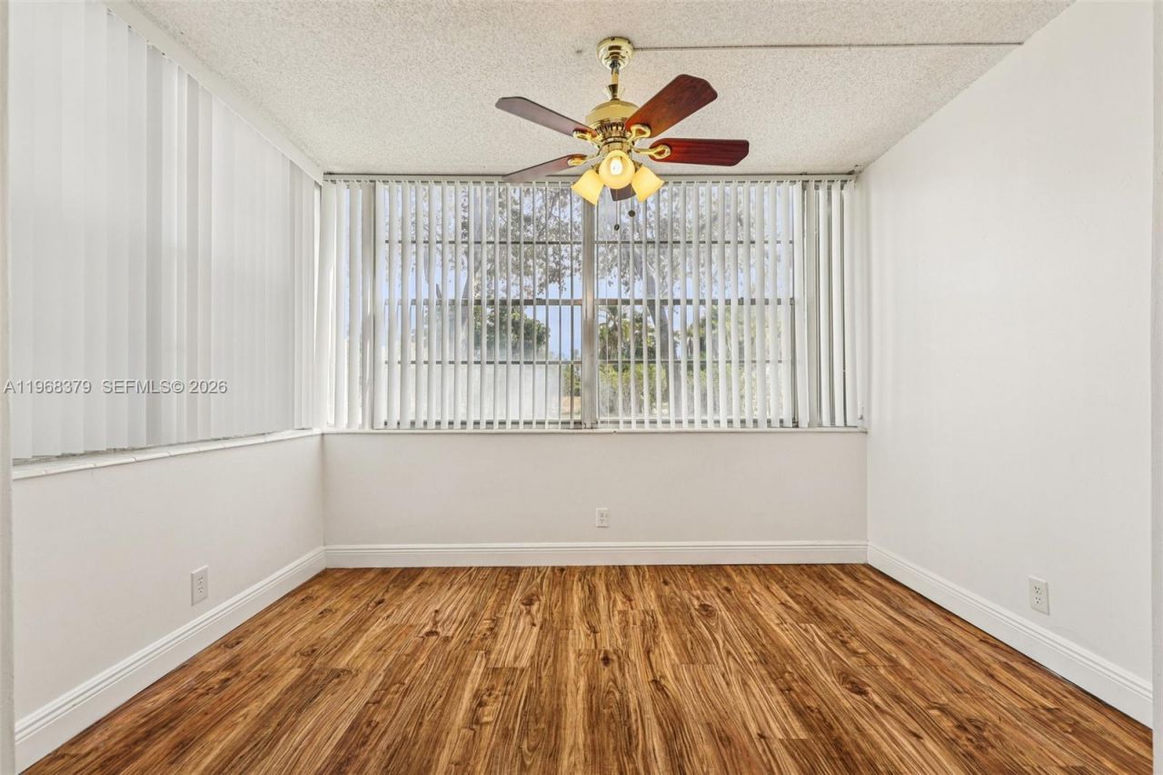 3220 Holiday Springs Blvd, Unit 1-102, Margate, FL 33063 Photo