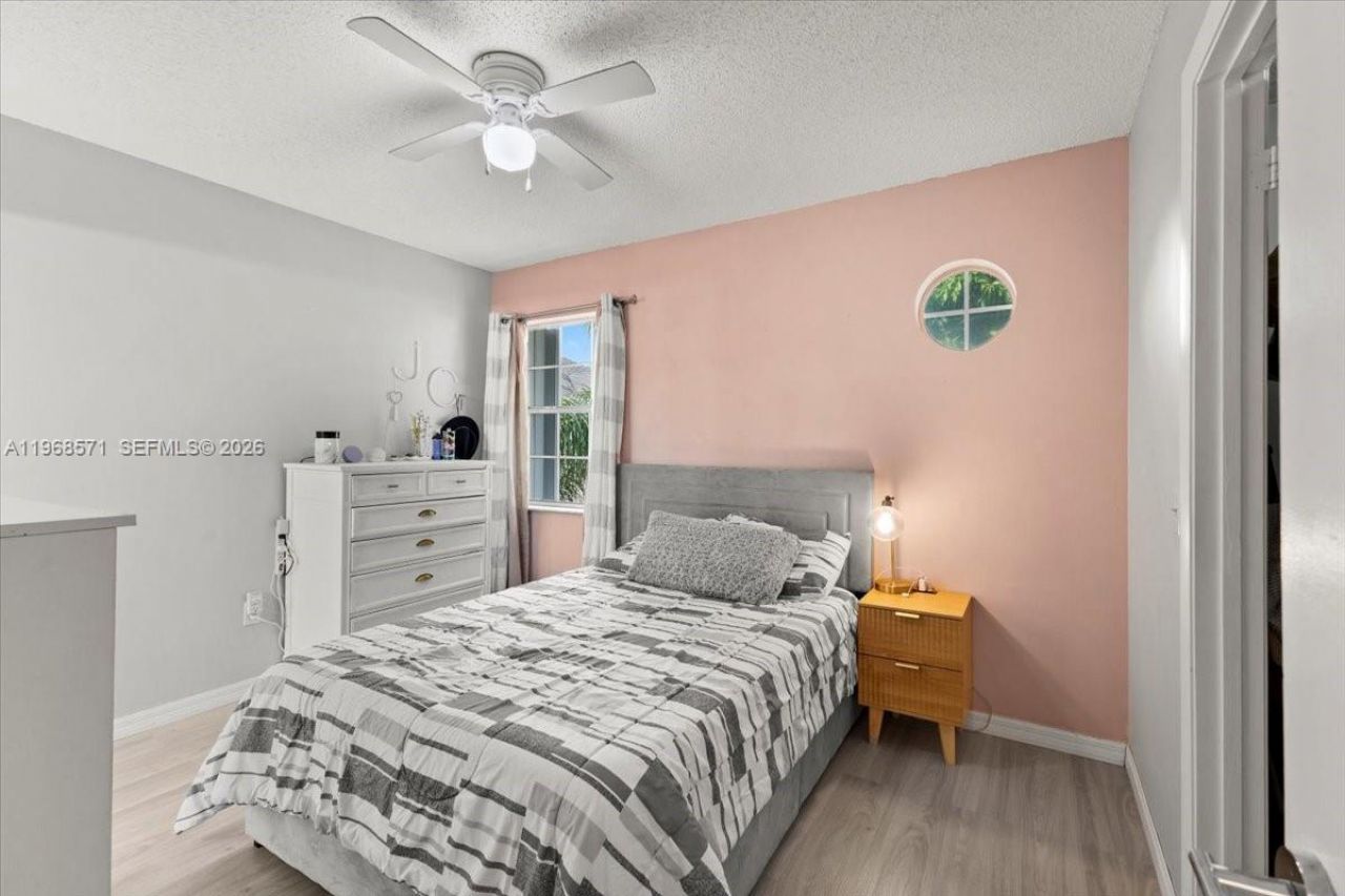 307 Waterside Dr, Hypoluxo, FL 33462 Photo