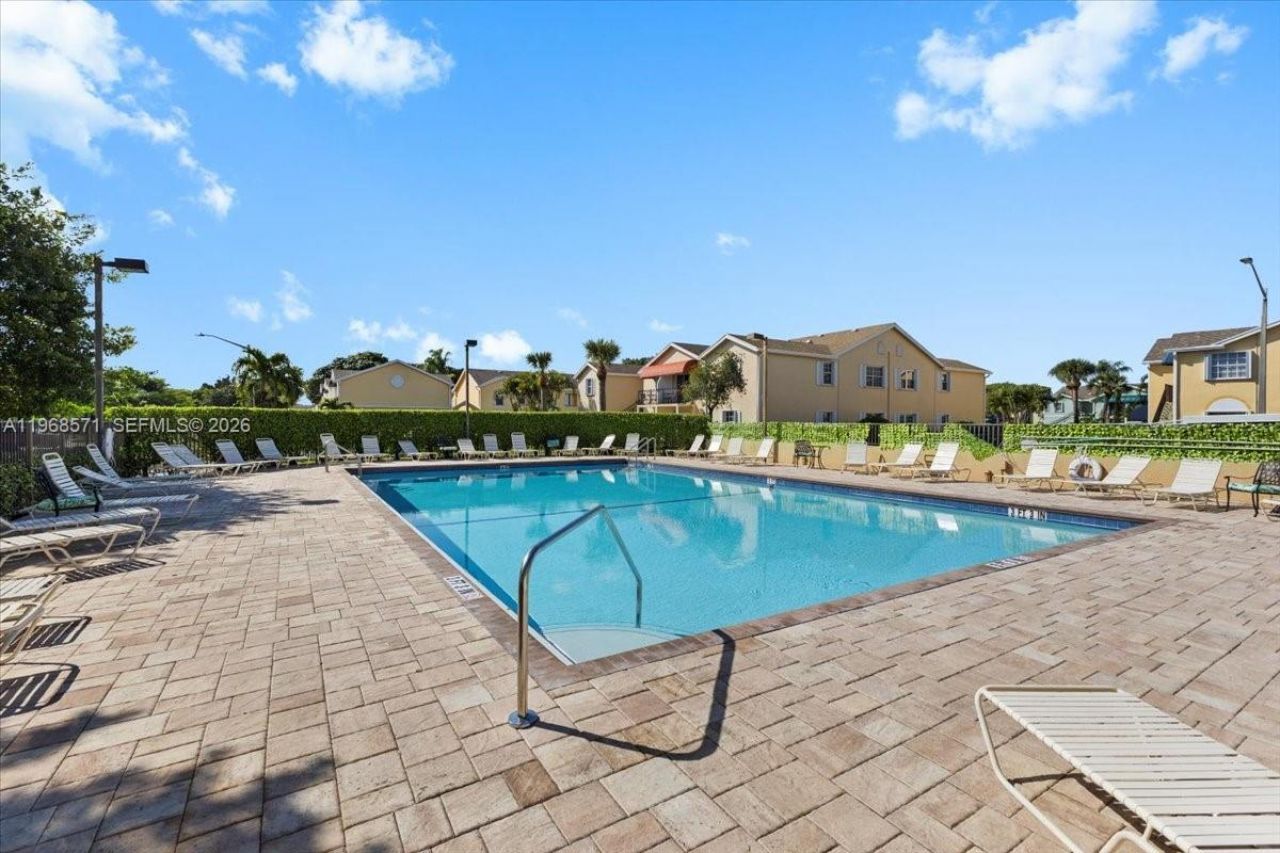 307 Waterside Dr, Hypoluxo, FL 33462 Photo