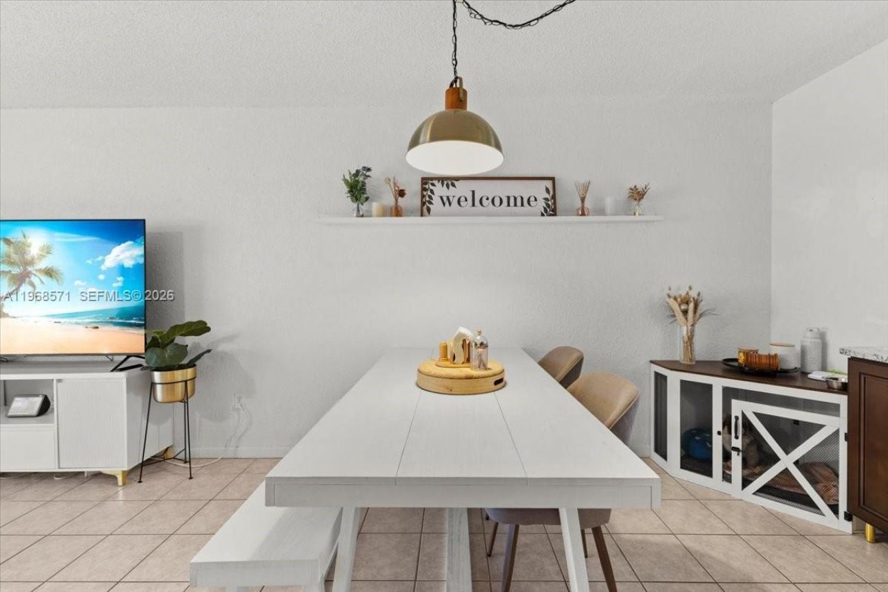 307 Waterside Dr, Hypoluxo, FL 33462 Photo