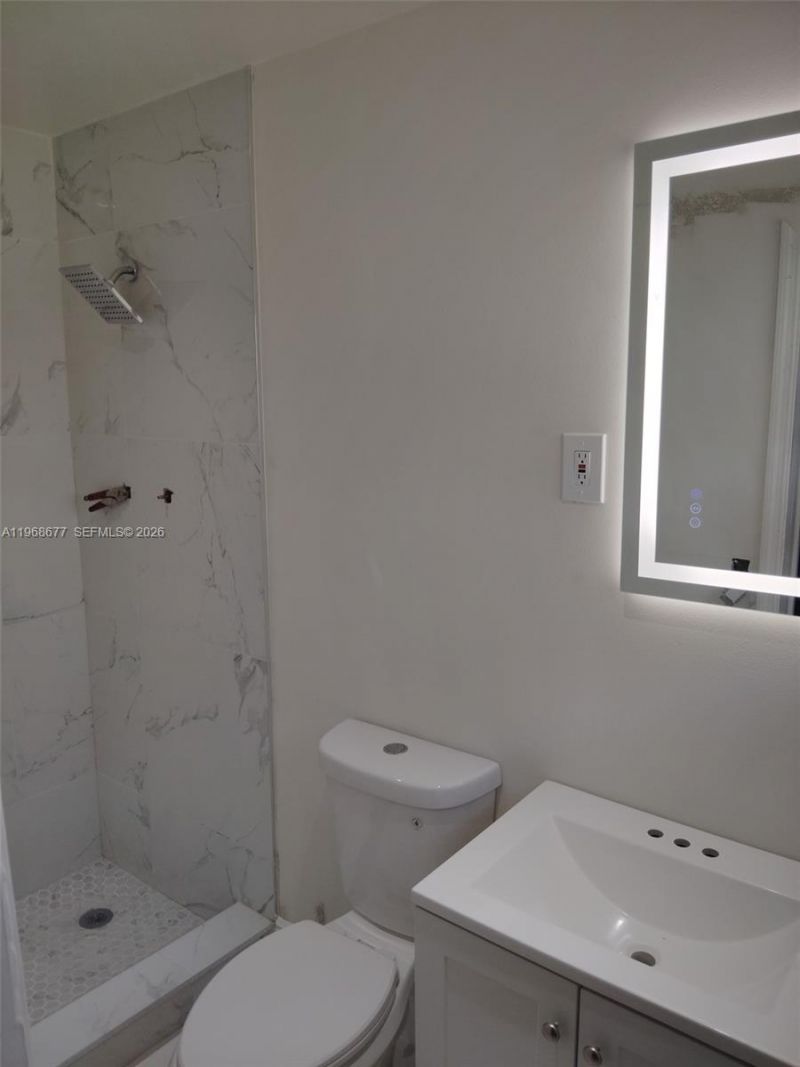 1315 NW 196th Ter, Miami Gardens, FL 33169 Photo