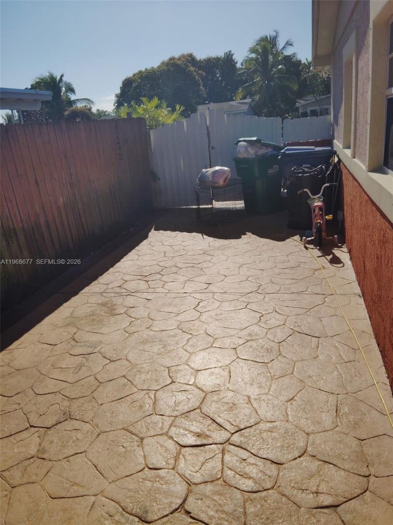 1315 NW 196th Ter, Miami Gardens, FL 33169 Photo