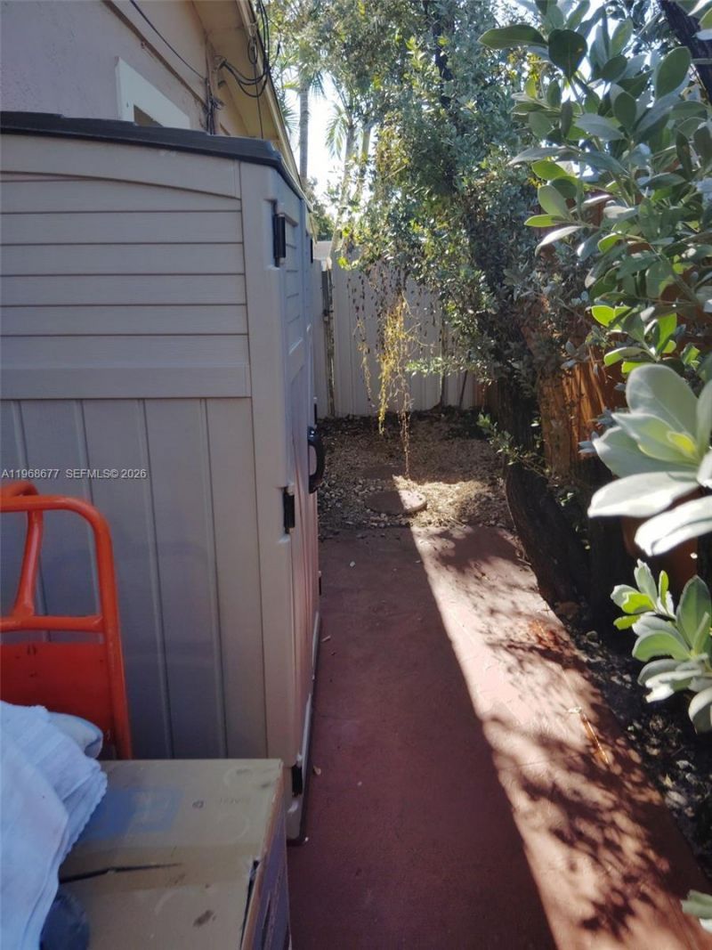 1315 NW 196th Ter, Miami Gardens, FL 33169 Photo