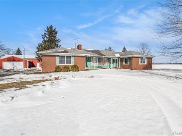 7056 Hill Road, Mundy Twp, MI 48473
