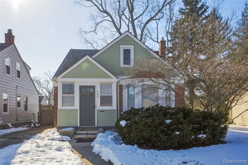 929 Larkmoor Boulevard, Berkley, MI 48072 Main Photo