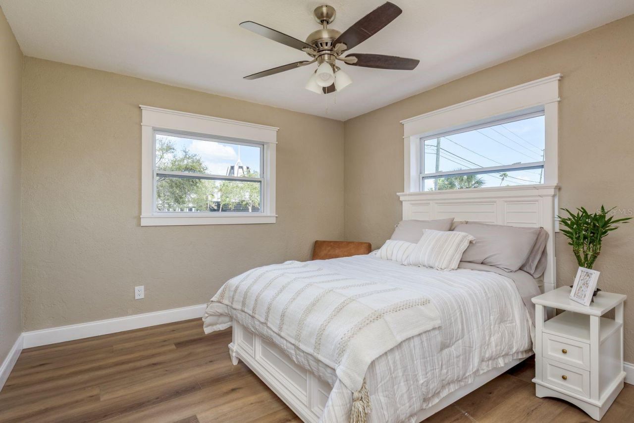 6160 22nd Avenue N, Saint Petersburg, FL 33710 Photo