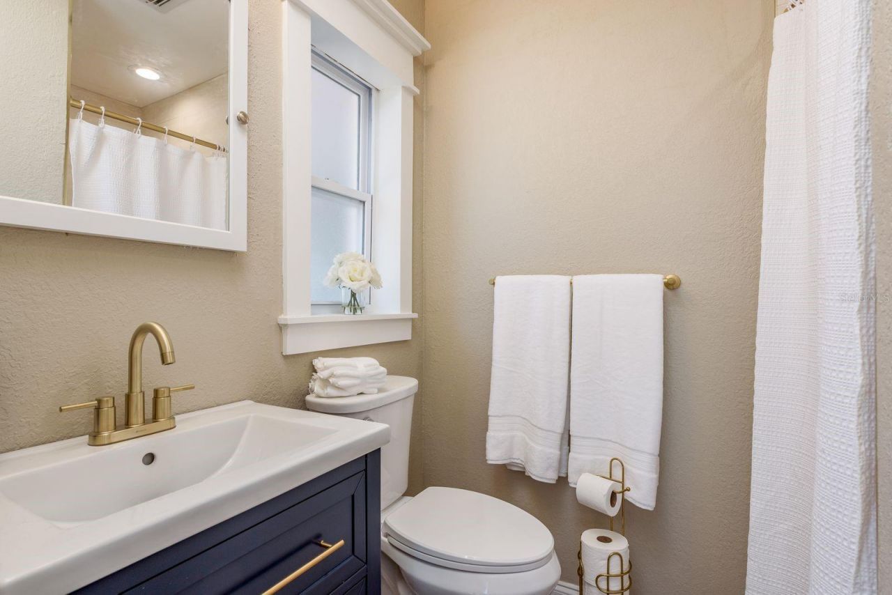 6160 22nd Avenue N, Saint Petersburg, FL 33710 Photo