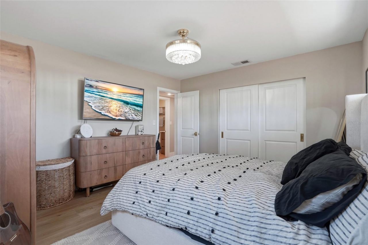 411 42nd Avenue Ne, Saint Petersburg, FL 33703 Photo