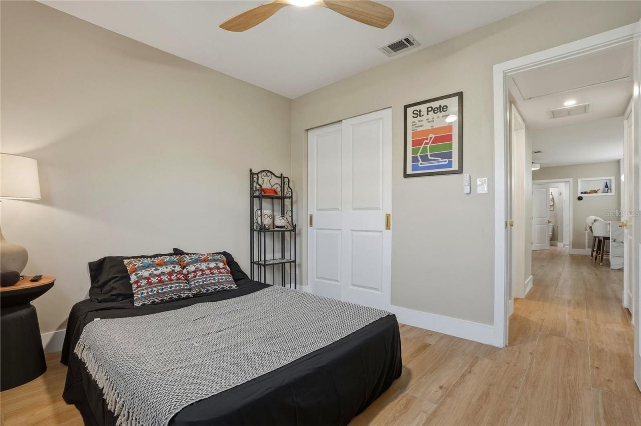 411 42nd Avenue Ne, Saint Petersburg, FL 33703 Photo