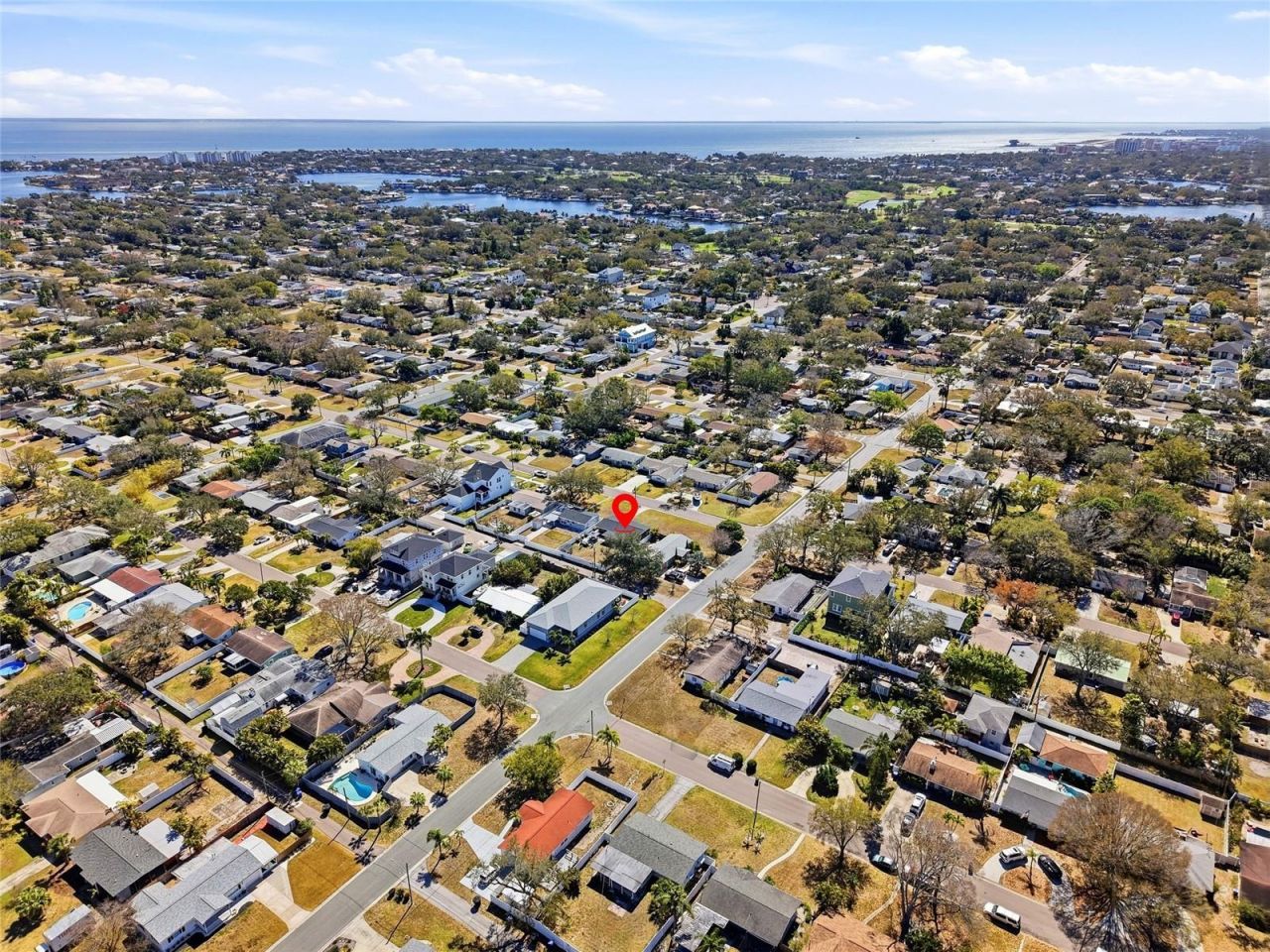 411 42nd Avenue Ne, Saint Petersburg, FL 33703 Photo