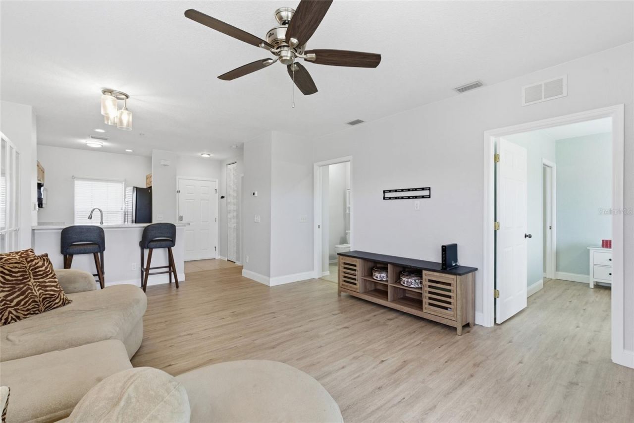 2040 Willow Hammock Circle, Unit 304, Punta Gorda, FL 33983 Photo