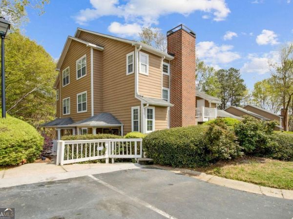 5638 River Heights Crossing SE, Marietta, GA 30067