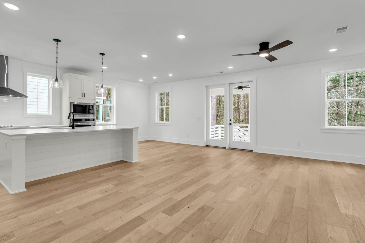 1921 Chestnut Oak Lane Photo 15