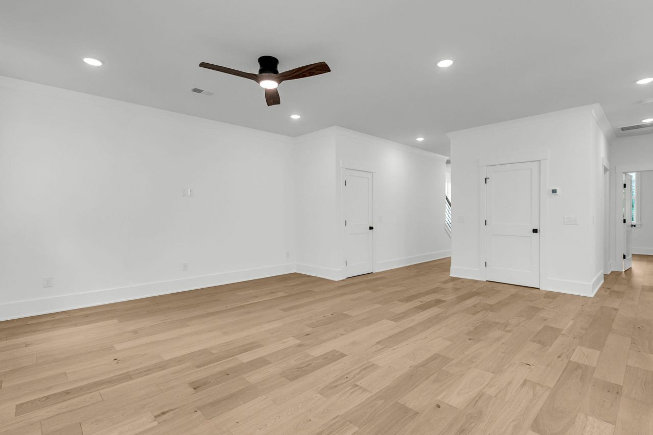 1921 Chestnut Oak Lane Photo 19