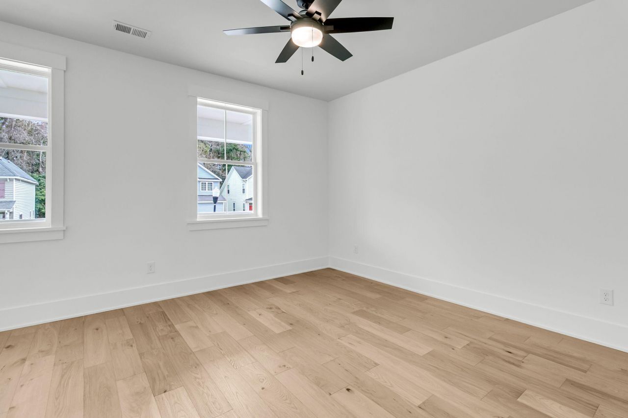 1921 Chestnut Oak Lane Photo 38