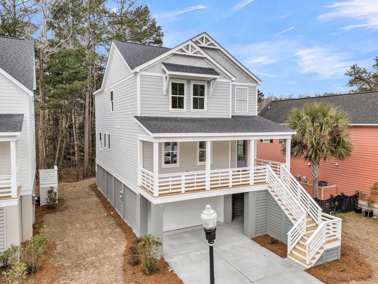 1921 Chestnut Oak Lane Photo 4