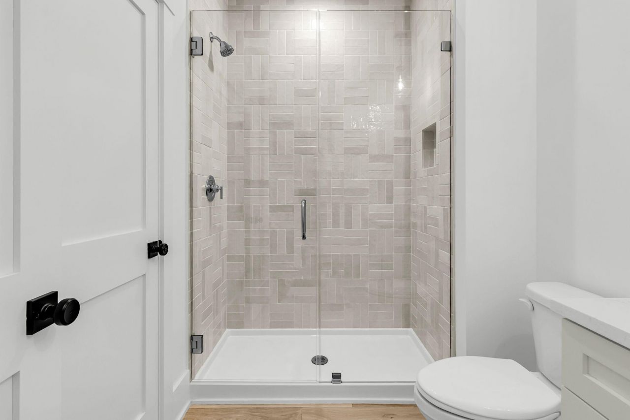 1921 Chestnut Oak Lane Photo 42