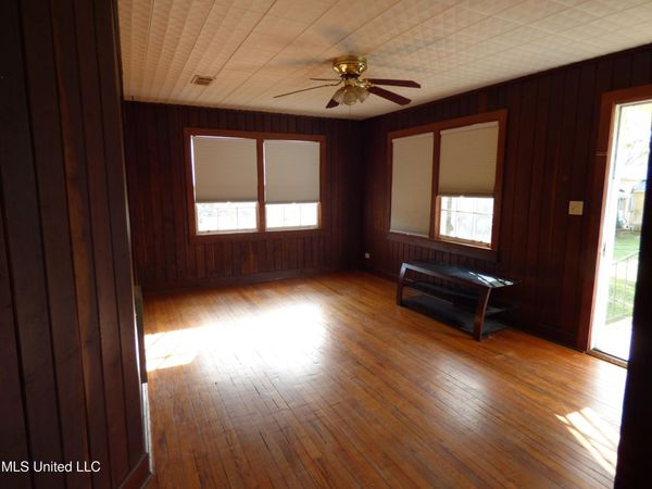 463 Monticello Street, Bogue Chitto, MS 39629