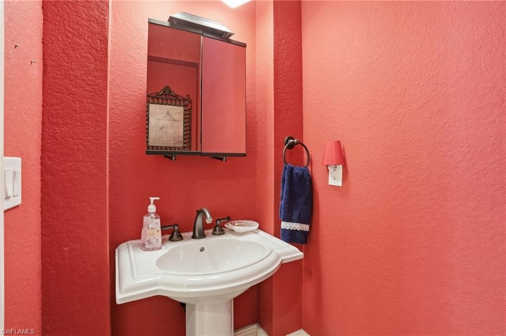 3801 River Point Dr, Fort Myers, FL 33905 Photo