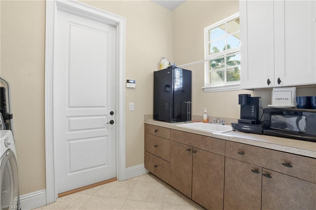 3801 River Point Dr, Fort Myers, FL 33905 Photo