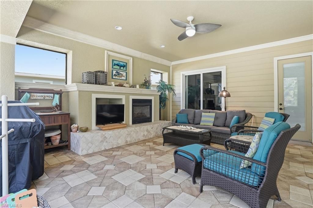 3801 River Point Dr, Fort Myers, FL 33905 Photo