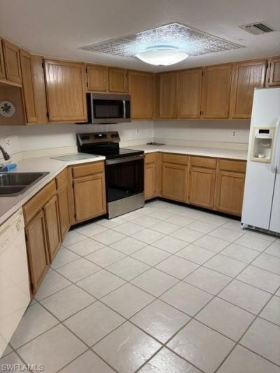 9627 Eaton Gardens Ln, Unit 105, Fort Myers, FL 33919 Photo