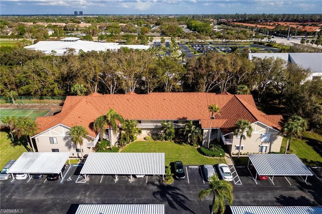 9627 Eaton Gardens Ln, Unit 105, Fort Myers, FL 33919 Photo