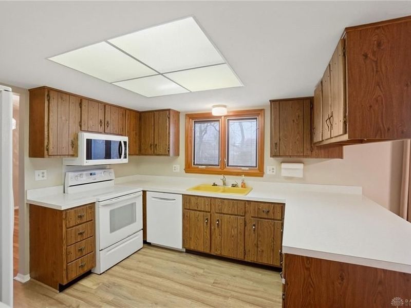 2126 Mohave Drive, Beavercreek, OH 45431 Photo 11