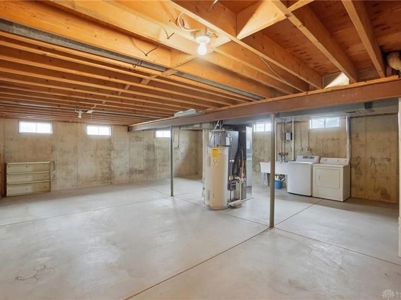 2126 Mohave Drive, Beavercreek, OH 45431 Photo 35