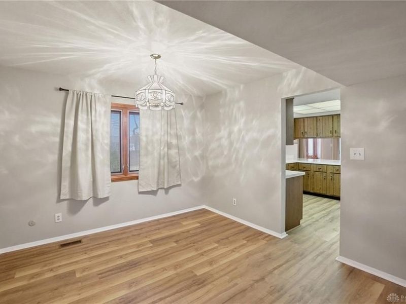 2126 Mohave Drive, Beavercreek, OH 45431 Photo 9