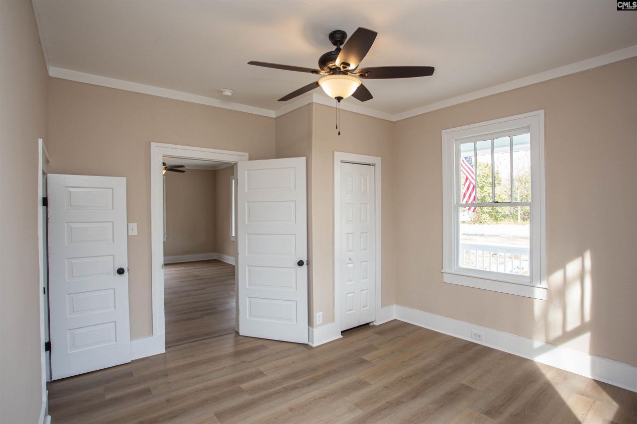 1201 Campbell Street  Photo 8