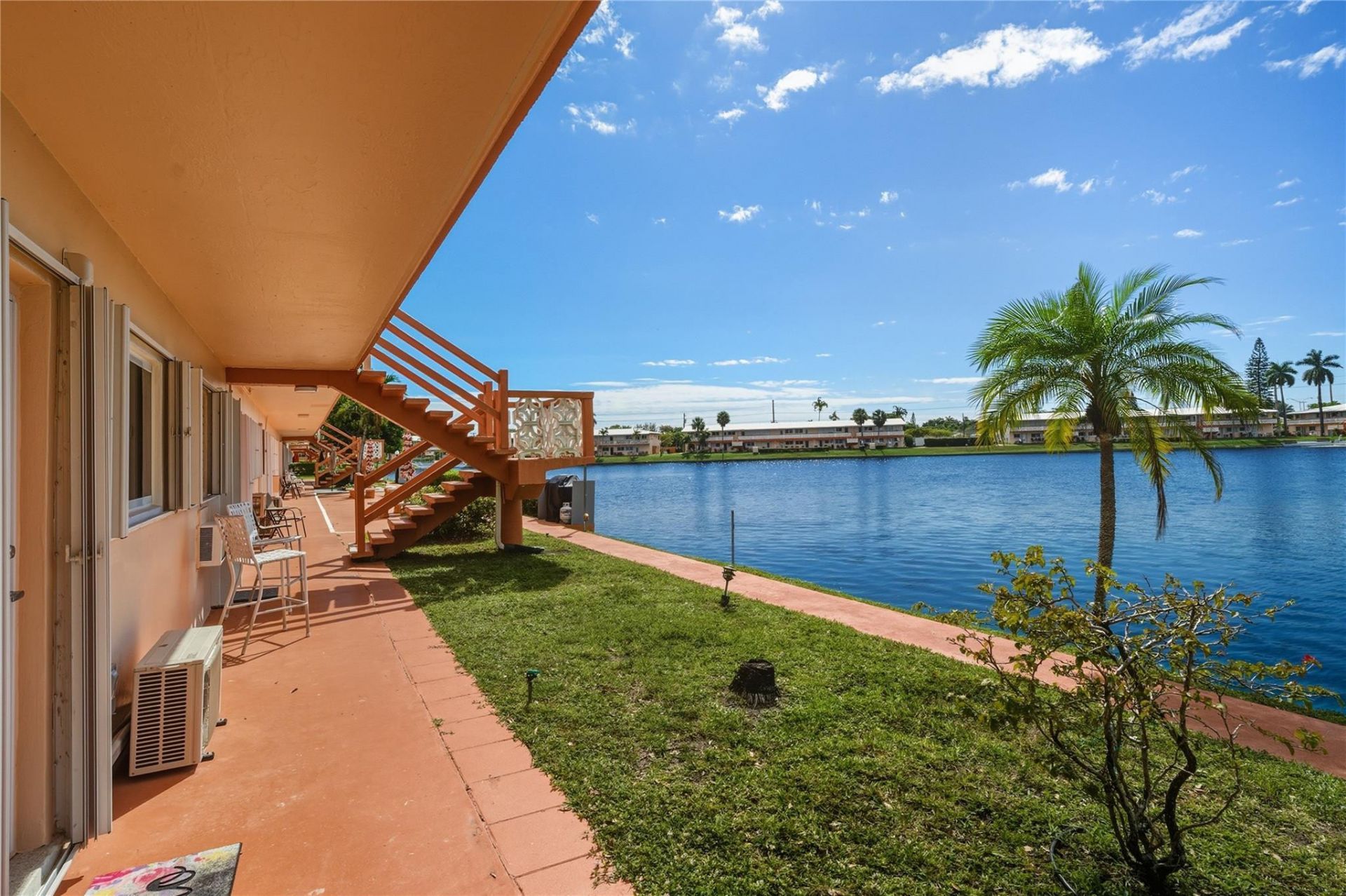 900 SW 10 Terrace, Unit 11S, Hallandale Beach, FL 33009 Photo