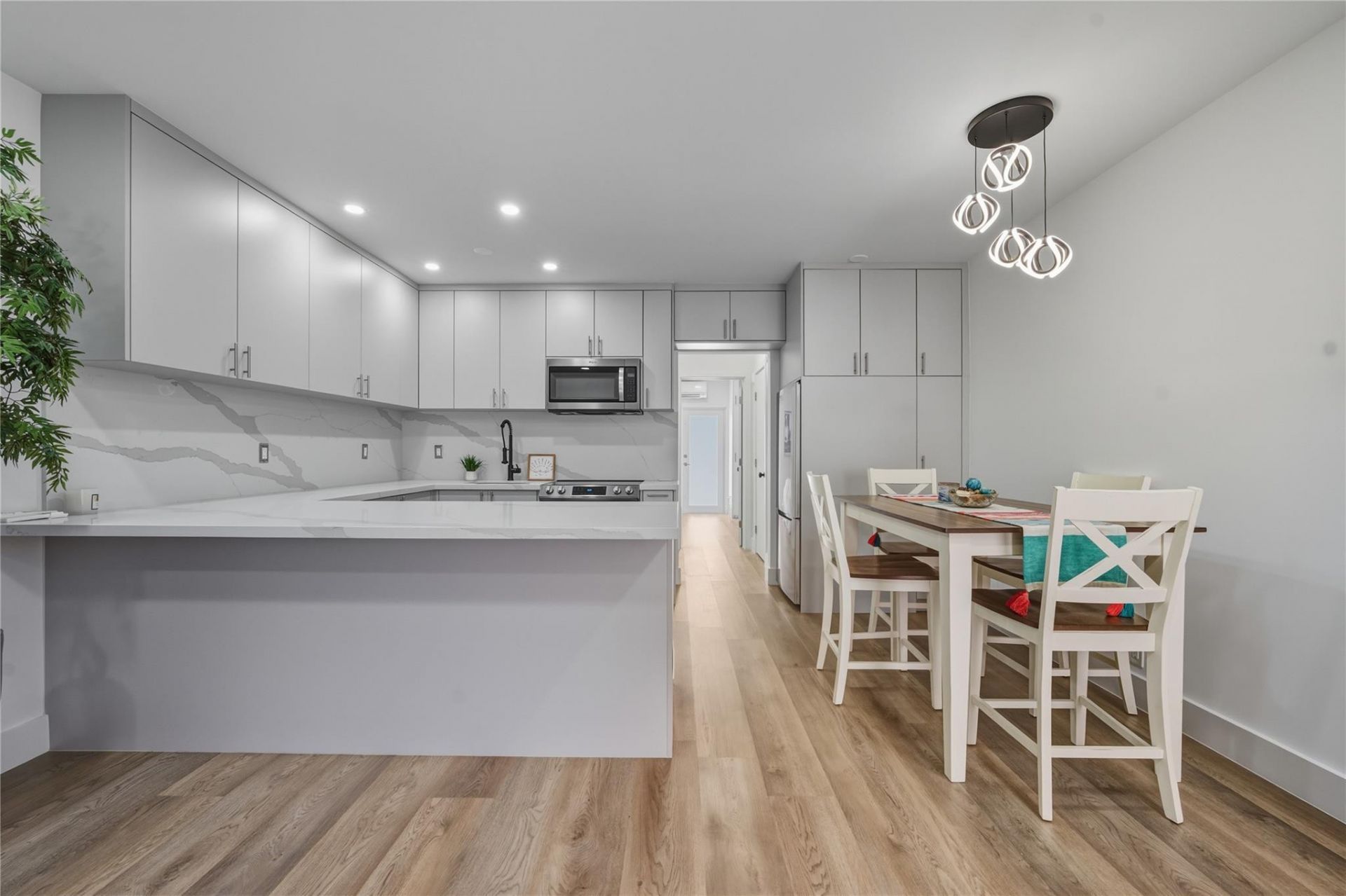 900 SW 10 Terrace, Unit 11S, Hallandale Beach, FL 33009 Photo