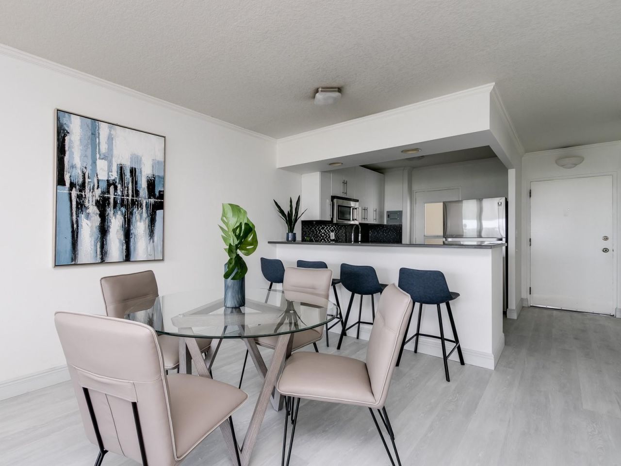 2555 NE 11th St, Unit PH1, Fort Lauderdale, FL 33304 Photo